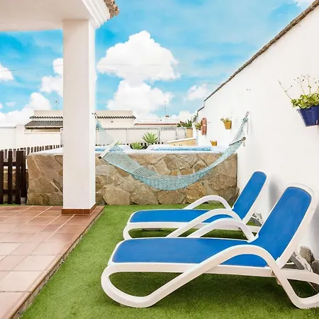 Holiday home Casa Familiar La Lobita 2 *